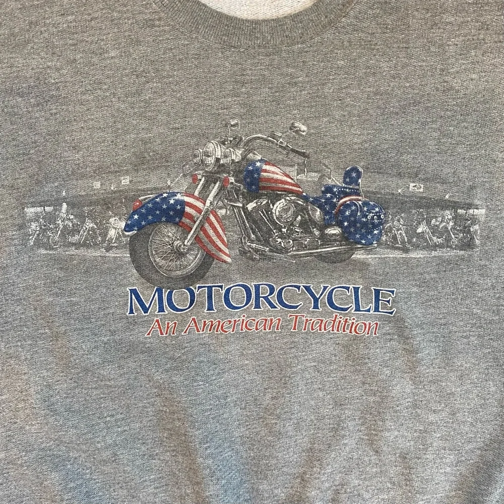 Vintage Motorcycle An American Tradition‎ Crewneck Saeatshirt